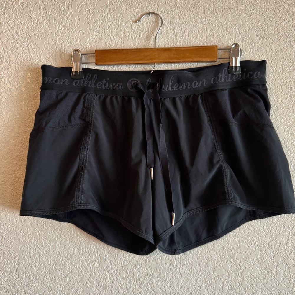 Lululemon Women's Black Athletic Shorts Size 10